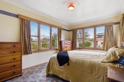 Photo of property in 65 Timaru Road, Waimate, 7924