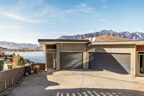 Photo of property in 2/11 Gum Lane, Queenstown, 9300