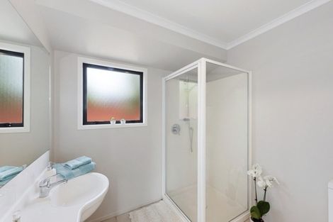 Photo of property in 53 Saint James Drive, Huntington, Hamilton, 3210