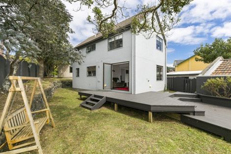 Photo of property in 6a Bayou Lane, Churton Park, Wellington, 6037