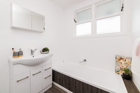 Photo of property in 3a Duff Crescent, Highbury, Palmerston North, 4412