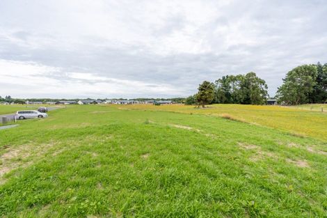 Photo of property in 10 Ochail Way, Otatara, 9879