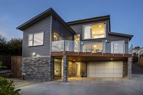 Photo of property in 126a Rangatira Road, Beach Haven, Auckland, 0626