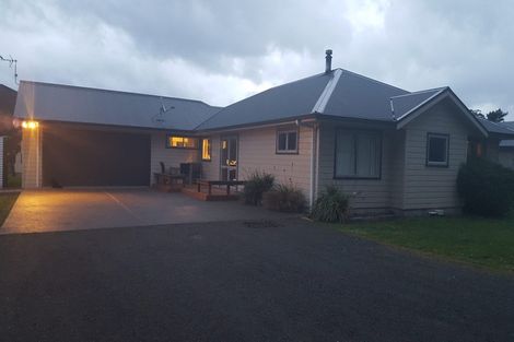 Photo of property in 73 Reading Street, Greytown, 5712