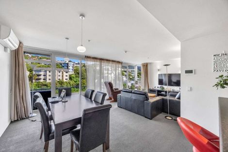Photo of property in Montreaux Apartments, 5g/164 The Terrace, Wellington Central, Wellington, 6011