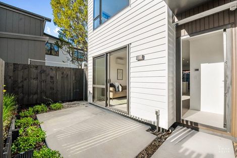 Photo of property in 3 Isabella Lane, Henderson, 0610