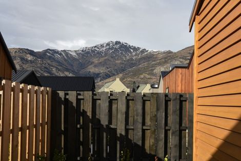 Photo of property in 3 Lorne Street, Lake Hayes, Queenstown, 9304