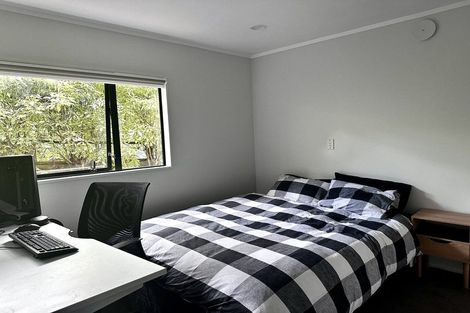 Photo of property in 63 Charles Prevost Drive, The Gardens, Auckland, 2105