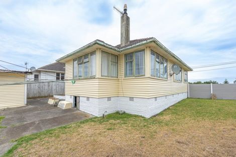 Photo of property in 34 Akatea Street, Gonville, Whanganui, 4501