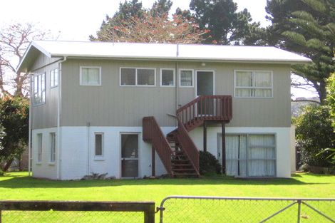 Photo of property in 33 Harsant Avenue, Hahei, Whitianga, 3591