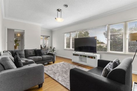 Photo of property in 254 Dominion Road, Red Hill, Papakura, 2110