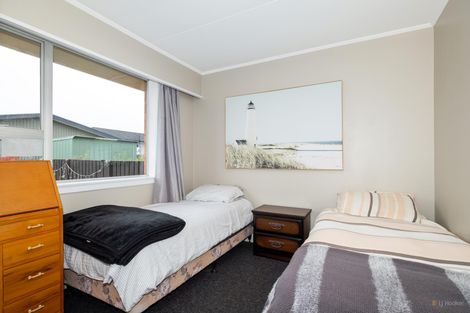 Photo of property in 1 Oxford Street, Waimate, 7924