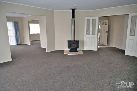 Photo of property in 107 Marina View Drive, West Harbour, Auckland, 0618