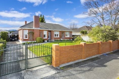 Photo of property in 70 Pine Avenue, Ebdentown, Upper Hutt, 5018