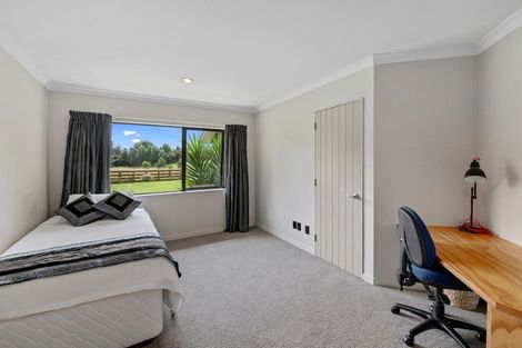 Photo of property in 34 Denton Road, Levin, 5571