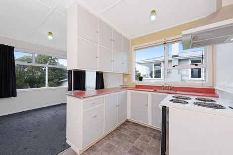 Photo of property in 26 Franklyn Road, Tawa, Wellington, 5028