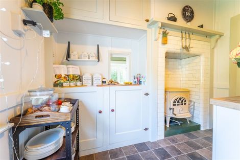 Photo of property in 6 Ure Street, South Hill, Oamaru, 9400