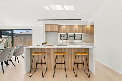 Photo of property in 10 Dan Street, Marshland, Christchurch, 8083