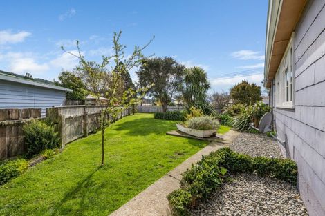Photo of property in 27 Oxford Street, Picton, 7220