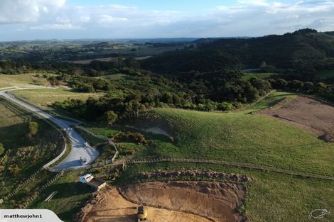 Photo of property in 204 Monowai Road, Wainui, Silverdale, 0994