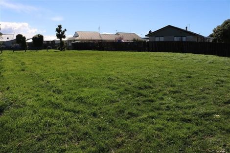 Photo of property in 33 Seadown Crescent, Amberley, 7410