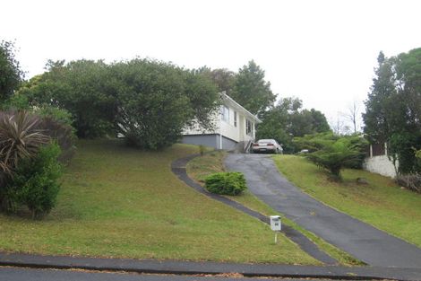 Photo of property in 20 Cheval Drive, Totara Vale, Auckland, 0629