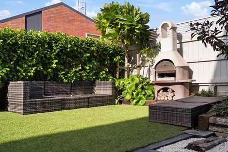Photo of property in 50e Selwyn Avenue, Mission Bay, Auckland, 1071