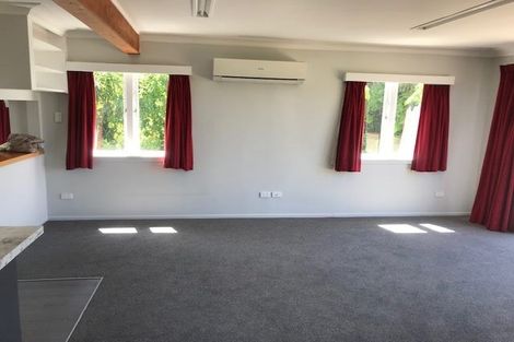 Photo of property in 3 Lancelot Road, Orewa, 0931