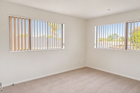 Photo of property in 45 Carnoustie Drive, Wattle Downs, Auckland, 2103