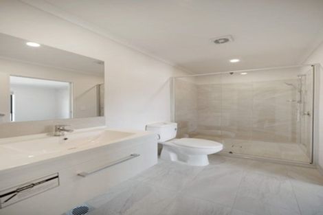 Photo of property in 5 Settlement Road, Papakura, 2110