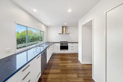 Photo of property in 23 Parkes Avenue, Saint Johns Hill, Whanganui, 4501