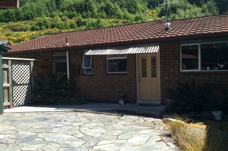 Photo of property in 12 Lochy Road, Fernhill, Queenstown, 9300