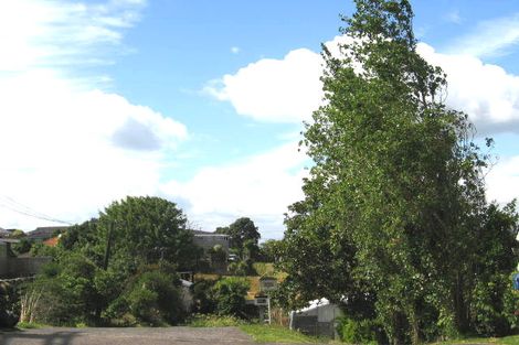 Photo of property in 1/32 Gordon Avenue, Milford, Auckland, 0620