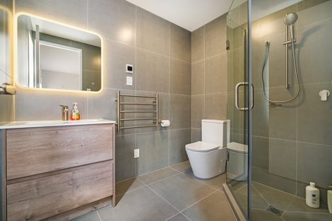 Photo of property in 3/49 Northboro Road, Belmont, Auckland, 0622