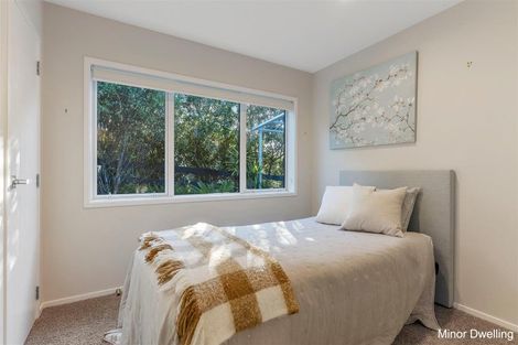 Photo of property in 6 Fruitlands Road, Kumeu, 0810
