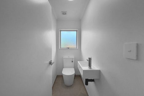 Photo of property in 65 Redcastle Drive, East Tamaki, Auckland, 2013
