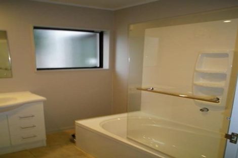 Photo of property in 10a Panama Road, Mount Wellington, Auckland, 1062