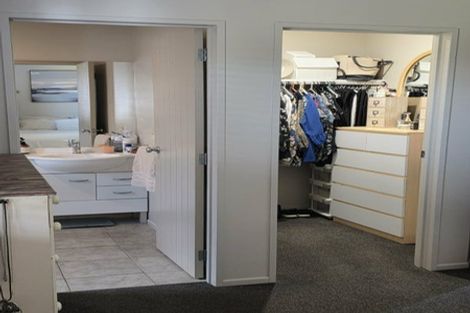 Photo of property in 10 Great West Road, Matipo Heights, Rotorua, 3015