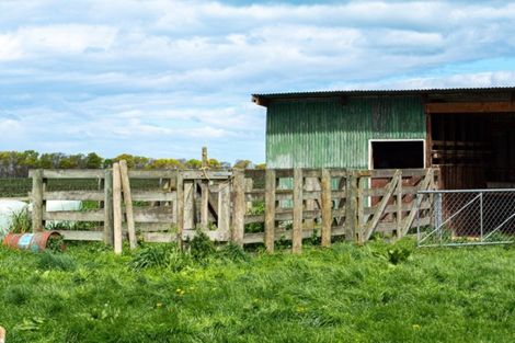 Photo of property in 14 Arowhenua Station Road, Kerrytown, Timaru, 7973