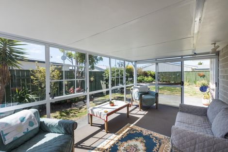 Photo of property in 21 Colonial Place, Kelvin Grove, Palmerston North, 4414