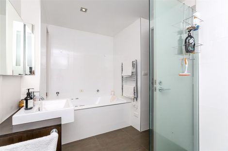 Photo of property in 90b Buller Street, New Plymouth, 4312