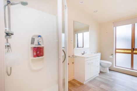 Photo of property in 2 Ashdown Crescent, Feilding, 4702