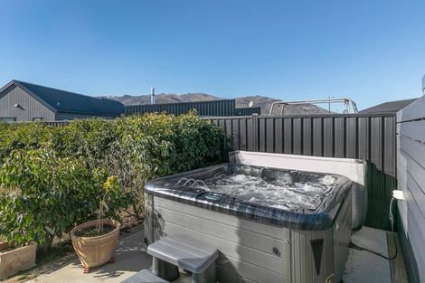Photo of property in 63 Olds Crescent, Cromwell, 9310
