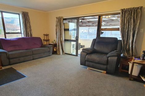 Photo of property in 44 Opie Street, Waimate, 7924