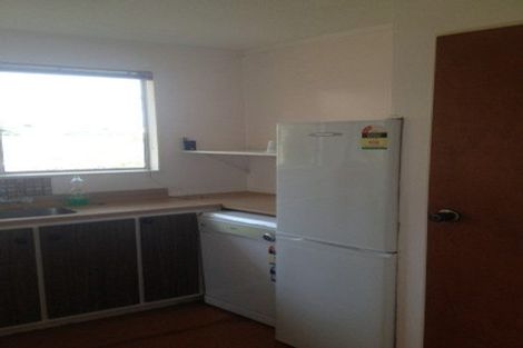 Photo of property in 14 Frobisher Street, Island Bay, Wellington, 6023