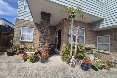 Photo of property in 36 Albrecht Avenue, Mount Roskill, Auckland, 1041