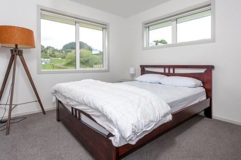 Photo of property in 37 Longreach Drive, Cooks Beach, Whitianga, 3591
