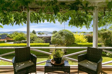 Photo of property in 70 Shepherd Road, Waipahihi, Taupo, 3330