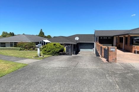 Photo of property in 14 Sandel Rise, Merrilands, New Plymouth, 4312
