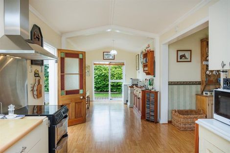 Photo of property in 375 Rangatira Road, Hunterville, 4786